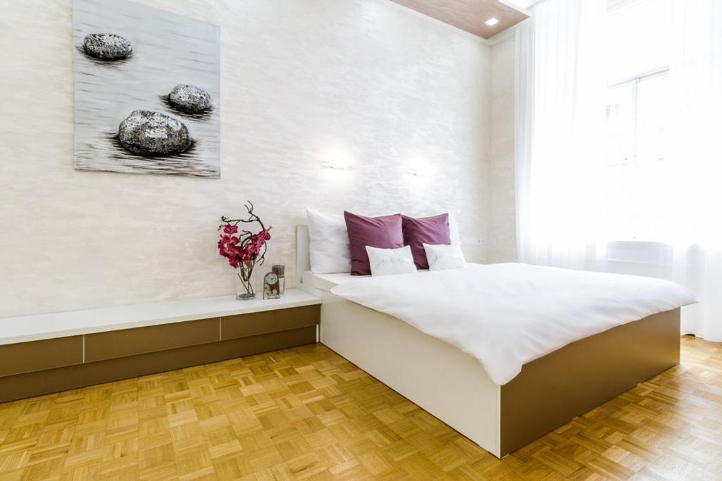Stylish Apartment 5 Minutes Walk From City Center Πράγα Εξωτερικό φωτογραφία