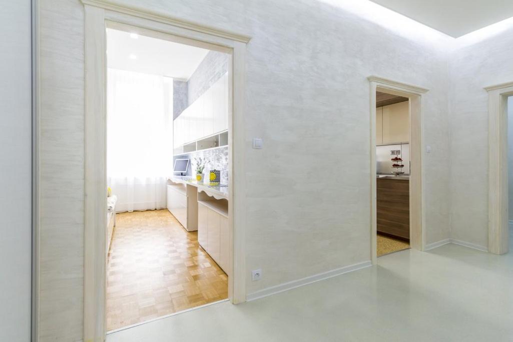Stylish Apartment 5 Minutes Walk From City Center Πράγα Εξωτερικό φωτογραφία