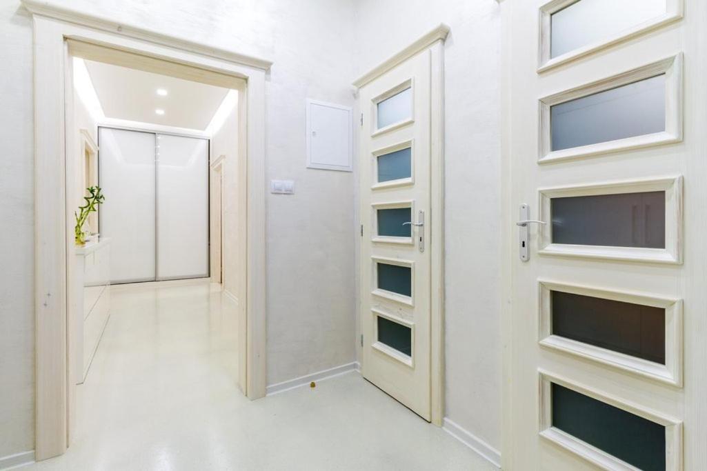 Stylish Apartment 5 Minutes Walk From City Center Πράγα Εξωτερικό φωτογραφία