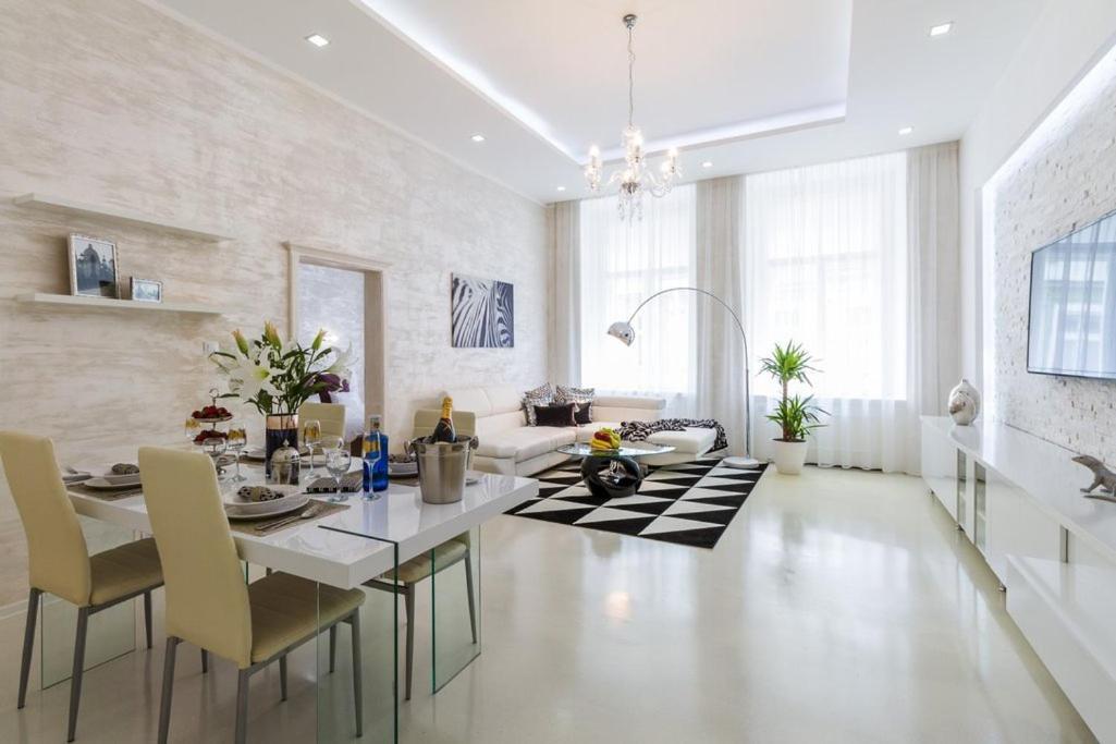 Stylish Apartment 5 Minutes Walk From City Center Πράγα Εξωτερικό φωτογραφία